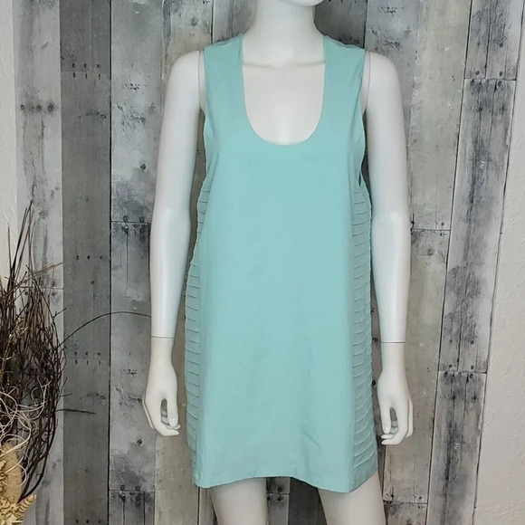 FINDERS Keepers Sense of Wonder Mini Dress - Picture 2 of 10